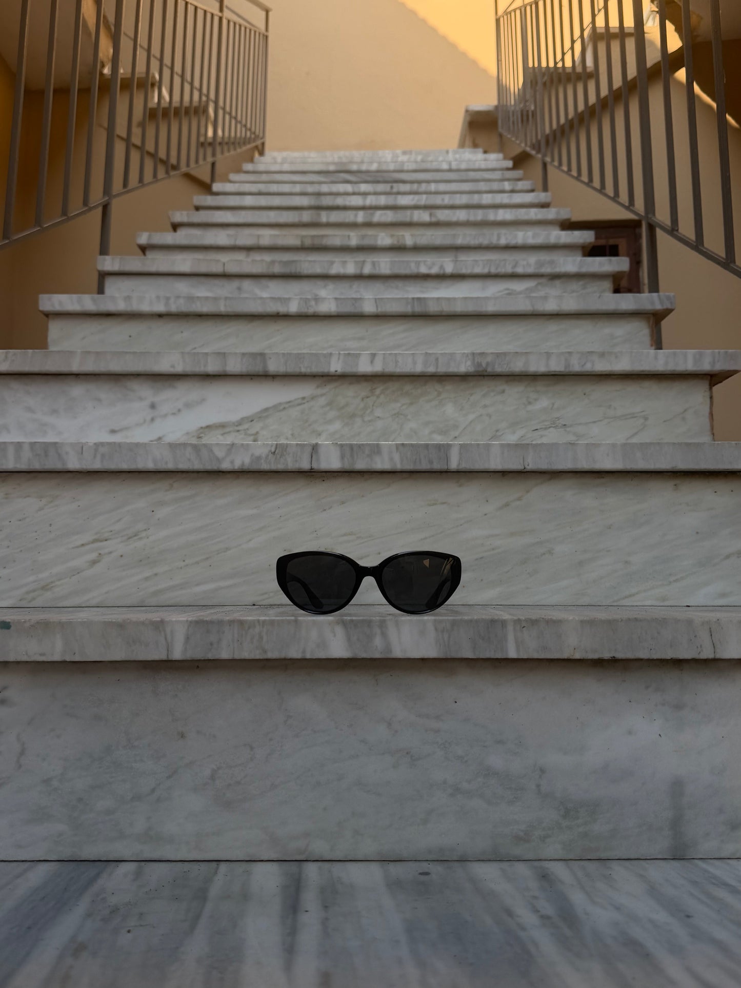 FELINE — The Cat Eye Sunglasses