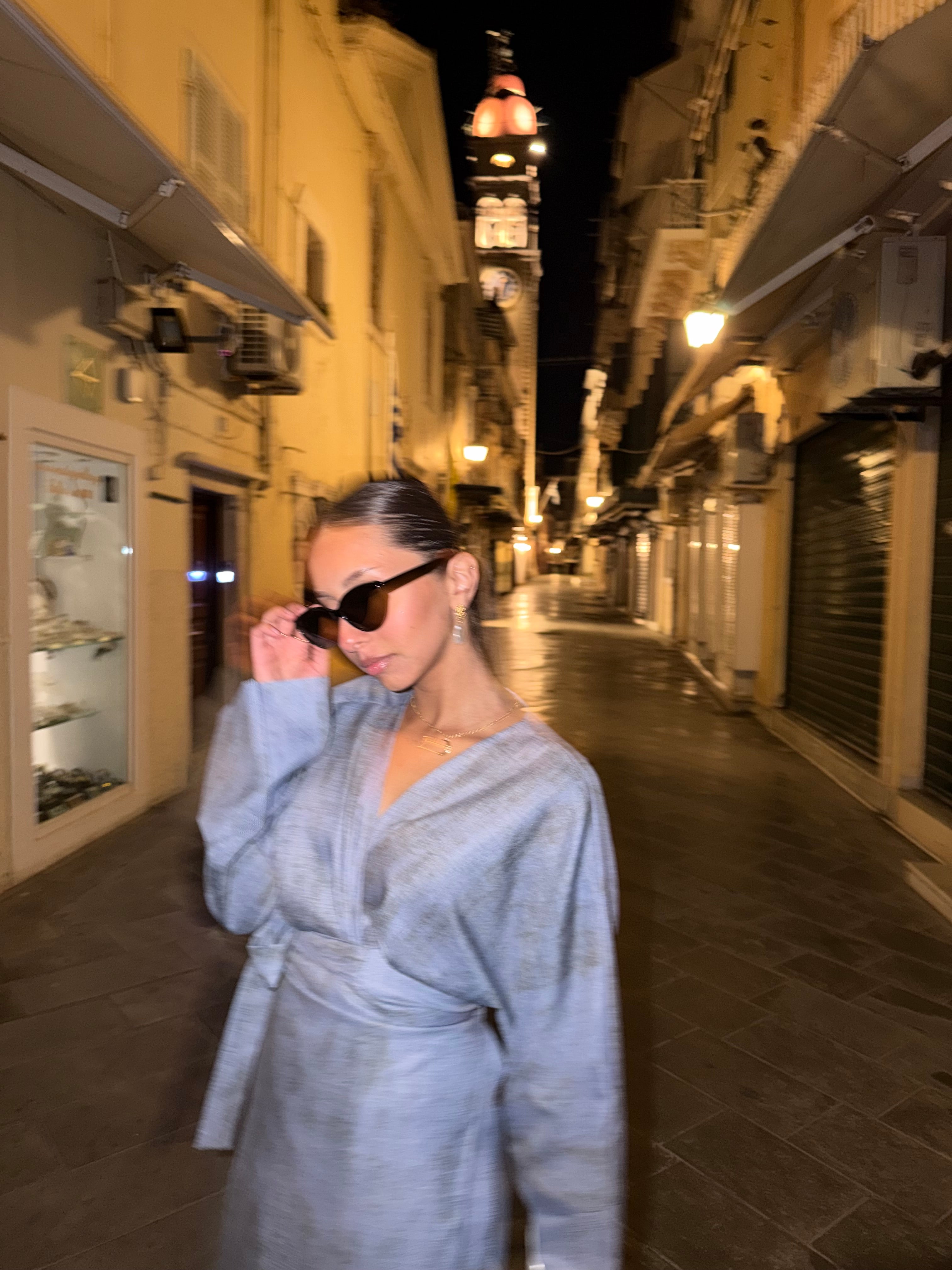 FELINE — The Signature Frame